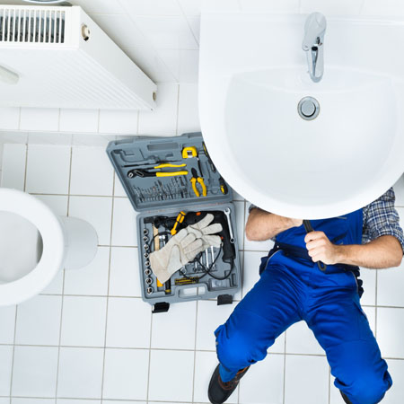 emergency plumbers for bath, sink, toilet blockage